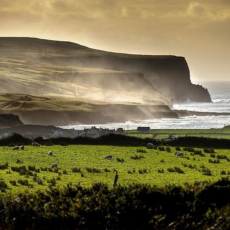 Doolin Village Lodges Exterior photo